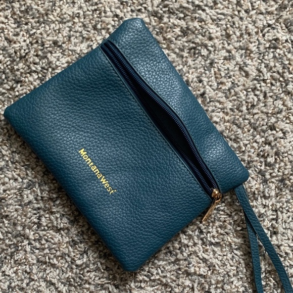 Montana West Blue Wristlet with Gold Accents - Picture 4 of 4